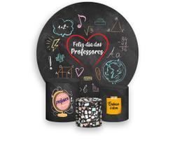 Painel De Festa Redondo 1,50x1,50 + Trio De Capas Cilindro - Dia dos Professores Chalkboard 066 Painel De Festa Redondo 1,50x1,50 + Trio De Capas Cilindro - Dia dos Professores Chalkboard 066