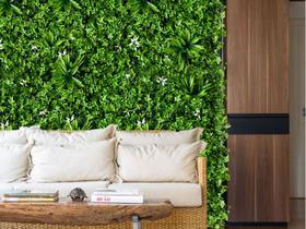 Painel de Jardim Vertical 4m² Realistas Plantas Artificiais Decoração de Alta Qualidade para Espaços Comerciais - DE0425 Painel de Jardim Vertical 4m² Realistas Plantas Artificiais Decoração de Alta Qualidade para Espaços Comerciais - DE0425