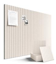 Painel de recados Fluxynara com 12 placas de feltro 30x30 cm cor aveia Painel de recados Fluxynara com 12 placas de feltro 30x30 cm cor aveia