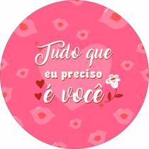 Painel de Tecido Sublimado Redondo Namorados Tudo que Preciso Boquinhas Rosa c/ Elástico - Fabrika de Festa