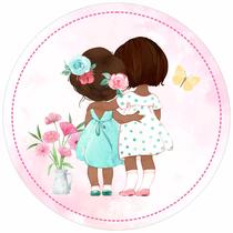 Painel em Tecido Sublimado Redondo Meninas se Abraçando Flores e Borboletas Aquarela c/ Elástico