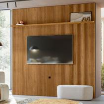 Painel Piso Teto New Guaporé Ambiente Cumaru - Madetec Painel Piso Teto New Guaporé Ambiente Cumaru - Madetec