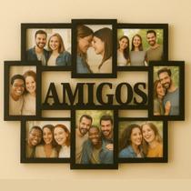 Painel Quadro de Fotos Amigos em MDF Preto para 8 Fotos 10x15 cm, Decorativo para Parede, 62x49x3 Universo do MDF