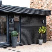 Painel Ripado Externo de Madeira Ecológica 290cm X 21,90cm Cada Barra Equivale a 0,63m² Formaco Decor