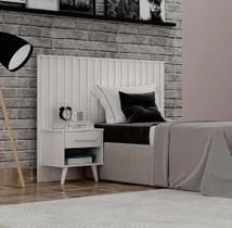 Painel Solteiro Milano Com Mesa de Cabeceira Ripada Leifer