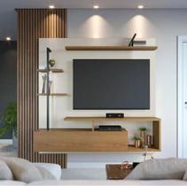 Painel Suspenso para Tv Home Maragogi Off White Freijó 58 Cod: 250.061