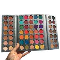 Paleta de sombras Beauty Glazed Gorgeous Me 63 cores