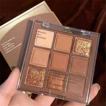 Paleta de Sombras Go Ho 9 Cores Acetinado, Cintilante e Glitter Paleta de Sombras Go Ho 9 Cores Acetinado, Cintilante e Glitter