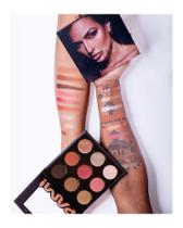 Paleta multif 3x1 9 necessarios! pam by pamella