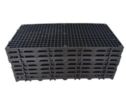 Palete Estrado Pallet Plástico Preto 25X50X2,5Cm 8 Peças - Impato Pontual Palete Estrado Pallet Plástico Preto 25X50X2,5Cm 8 Peças - Impato Pontual