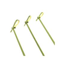 Palito para Petiscos em Bambu Decorado Laço 12cm - 20 unid Palito para Petiscos em Bambu Decorado Laço 12cm - 20 unid