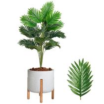 Palmeira Artificial Com Vaso Suporte De Madeira Luxo - Palmeira Artificial Com Vaso Suporte De Madeira Luxo -
