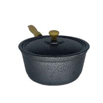 Panela Caçarola Alumínio Preto Cabo de Madeira 24 cm Com Tampa de Alumínio Leve PM