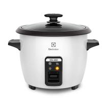 Panela de Arroz Elétrica Electrolux 1,3L Efficient por Rita Lobo 127V - RCB50