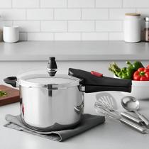 Panela de Pressão Inox Brinox 4 Litros Fundo Triplo para Todos Fogões Indução, Gás e Elétrico Alta Durabilidade e Segurança Panela de Pressão Inox Brinox 4 Litros Fundo Triplo para Todos Fogões Indução, Gás e Elétrico Alta Durabilidade e Segurança