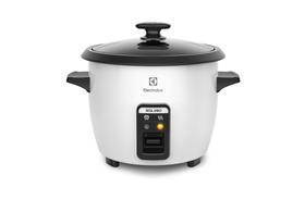 Panela Elétrica a Vapor de Arroz Electrolux RCB50 Easyline 1,3L por Rita Lobo - 110V