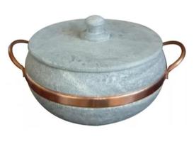 Panela em pedra sabão alças de cobre número 7