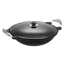 Panela Mineira Wok em Ferro Alça Espiral Tampa Vidro 36cm 6L Panela Mineira Wok em Ferro Alça Espiral Tampa Vidro 36cm 6L