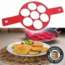 Panquequeira De Silicone Flippin Fantastic Omelete E Waffle Panquequeira De Silicone Flippin Fantastic Omelete E Waffle