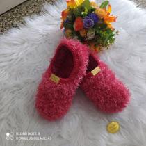 Pantufa adulto em crochê