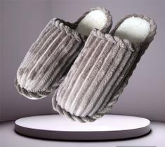 Pantufa babuche Chinelo de quarto c/ pelo pelinho de frio sandalia de pelo inverno Forro leve adulto