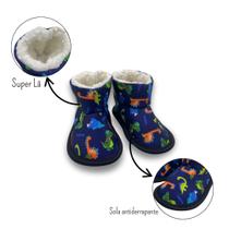 Pantufa Botinha ou Chinelo Forrada Em Lã Inverno Com Solado Antiderrapante Estampa Dinossauro