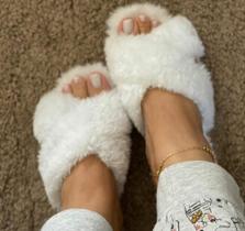 Pantufa cruzada