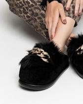 Pantufa Flowfa Chloe Preta Cor:PretoGenero:FemininoTamanho:38 Pantufa Flowfa Chloe Preta Cor:PretoGenero:FemininoTamanho:38