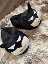 Pantufa infantil e adulta do Batman 3D