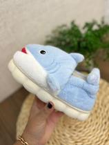 Pantufa Infantil Tubarão Peluciada Antiderrapante Inverno