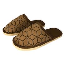 Pantufa Masculina Estampada Macia Não Derrapa Marrom 44/45