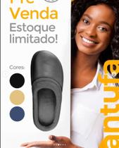 Pantufa ortopédica pisando em nuvens Pantufa ortopédica pisando em nuvens