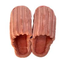 Pantufa Peluciada Confortável Forma Pequena COR:LARANJATAMANHO:38-39 Pantufa Peluciada Confortável Forma Pequena COR:LARANJATAMANHO:38-39