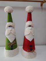 Papai noel de isopor e tecido e lã, com 20 cm altura Papai noel de isopor e tecido e lã, com 20 cm altura