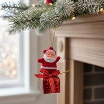 Papai Noel Mini No Presente Enfeite Natalino Com 3 Unid