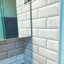 Papel Adesivo Envelopamento Cozinha Banheiro Azulejo Lavável Metrô White Branco Imita Cerâmica