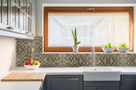 Papel De Parede Adesivo Vinílico Pastilha Dourada 45 Cm X 10 Mts Papel De Parede Adesivo Vinílico Pastilha Dourada 45 Cm X 10 Mts