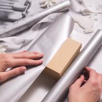 Papel De Presente Bobina Couche Prata 40cmx100m Cor Lisa
