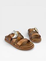 Papete Feminina Bronze com Fivela Metalizada Papete Feminina Bronze com Fivela Metalizada