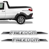 Par Adesivos Fiat Strada Freedom 2019 2020 Emblema Lateral