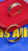 Par Alianças 18 K com Kina Noivado Casamento Ouro 18 Kilates 8.00 Gramas 6 mm Maciça Par Alianças 18 K com Kina Noivado Casamento Ouro 18 Kilates 8.00 Gramas 6 mm Maciça