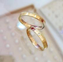 Par Alianças Casamento Casamento Noivado Reta 4MM Jateada Pedra Par Alianças Casamento Casamento Noivado Reta 4MM Jateada Pedra