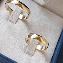 Par alianças de ouro 18k 4mm 4 Gramas Abauladas