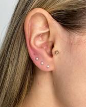 Par Brincos prata 925 ponto de bol esferas para segundo furo Par Brincos prata 925 ponto de bol esferas para segundo furo