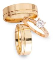 Par De Alianças Banhada A Ouro 18k 6mm Com Friso Lateral Par De Alianças Banhada A Ouro 18k 6mm Com Friso Lateral