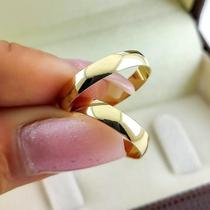 Par de Alianças de Casamento Diana Ouro Abaulada Lisa 5mm 6.5g