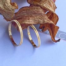 Par de Alianças de Casamento Zeus em Ouro Trabalhada Reta 1,75mm 1,4g