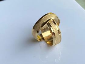 Par de Aliancas de Ouro 18K colecao Lumini 5mm de largura diamantadas