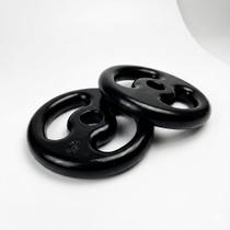 Par de anilhas emborrachadas 5kg cada, total 10kg, peso para musculação, treino de força, academia, fitness e exercícios físicos resistidos Par de anilhas emborrachadas 5kg cada, total 10kg, peso para musculação, treino de força, academia, fitness e exercícios físicos resistidos
