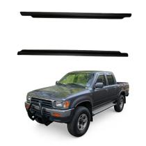 Par De Friso Carpete Soleira Hilux Dianteiro 1992 até 2004 Par De Friso Carpete Soleira Hilux Dianteiro 1992 até 2004